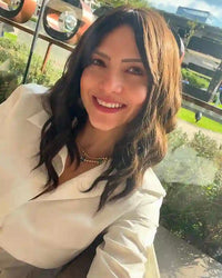 María C.